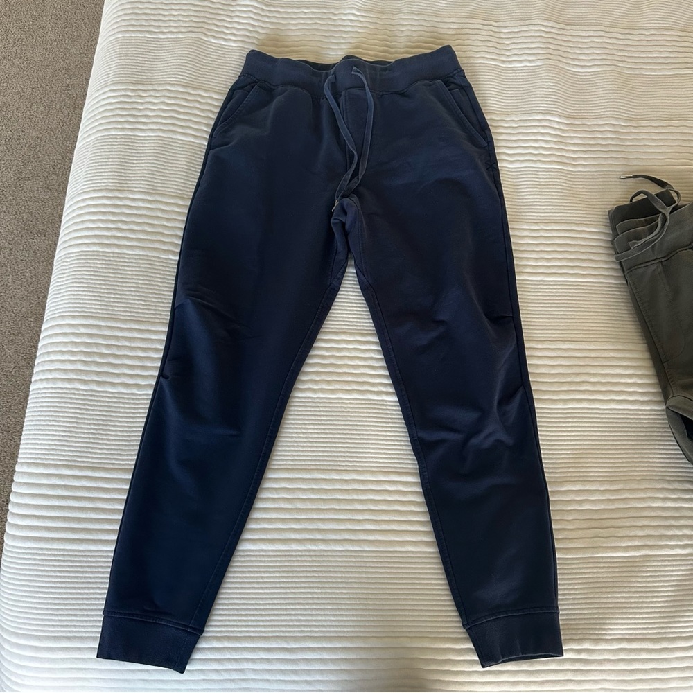 Cuts Hyperloop Joggers